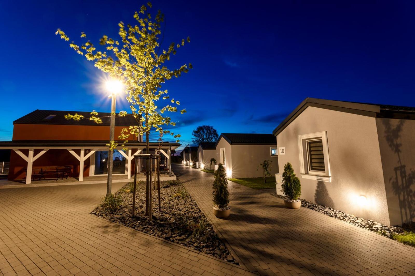 Fantazja Resort Zator Buitenkant foto