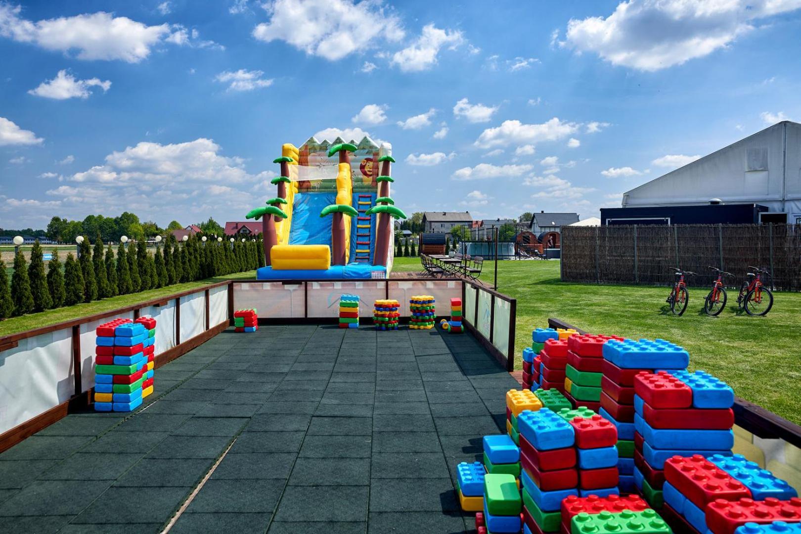 Fantazja Resort Zator Buitenkant foto